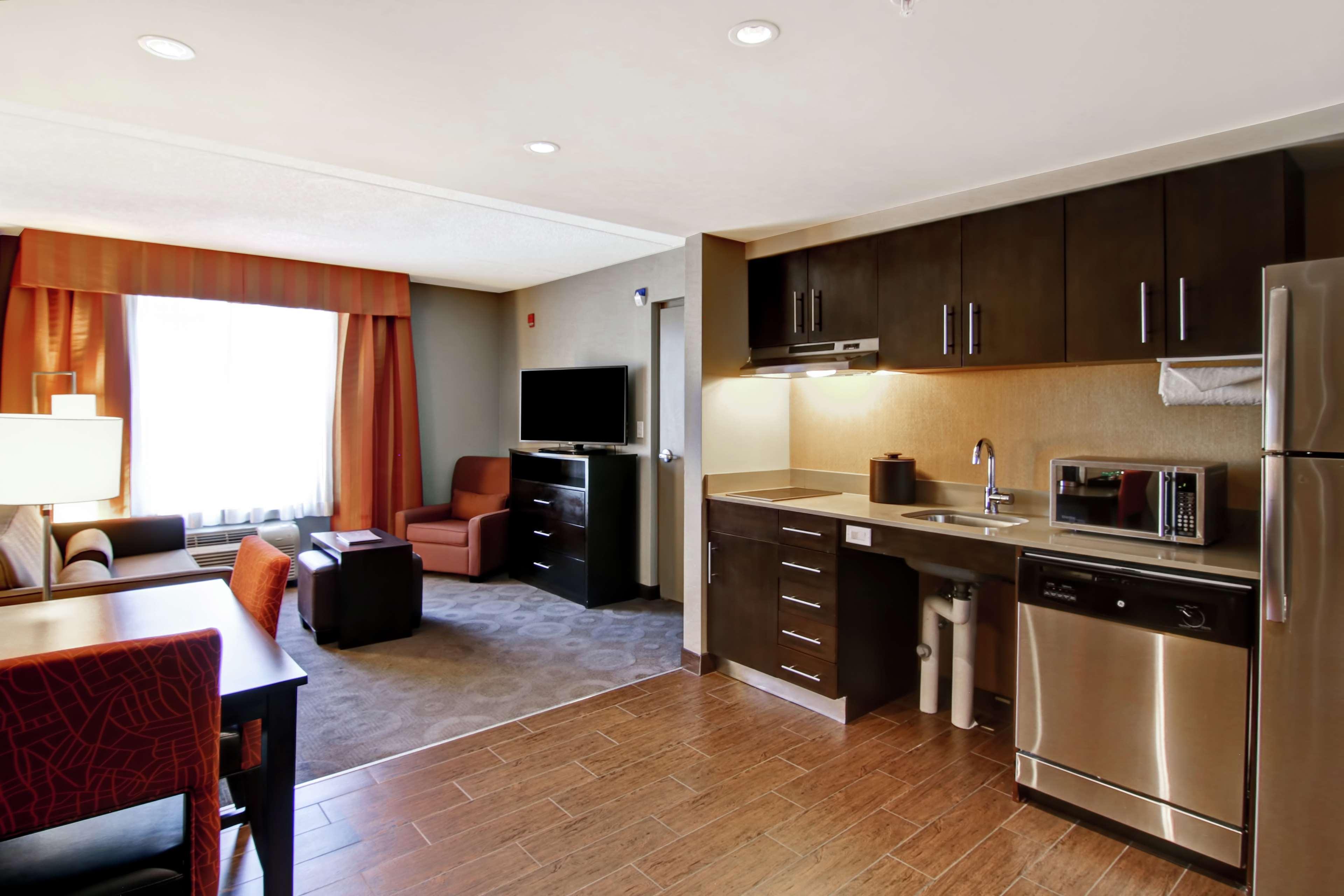 Homewood Suites By Hilton Toronto-Эйджакс Экстерьер фото